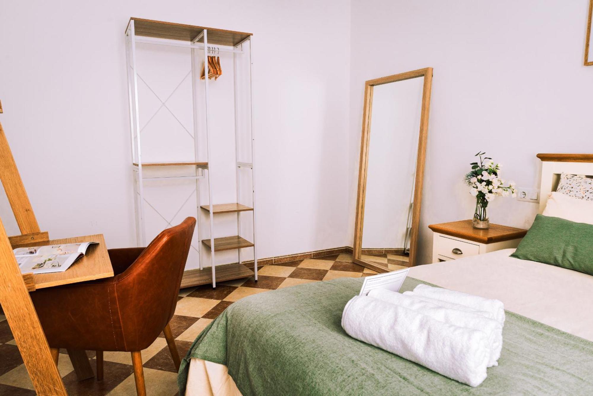 Echo Suites Nervion セビリア エクステリア 写真